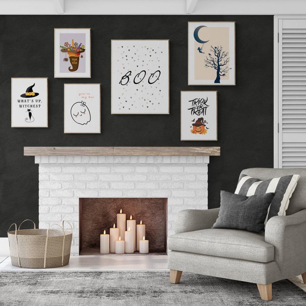 When it comes to decorating the house for Halloween, the walls work no less than a canvas to get some artistic skills flowing. And some easy to pull off elements can add that instant haunted or spooky touch to the space, just like these clever Halloween prints wall decor ideas.