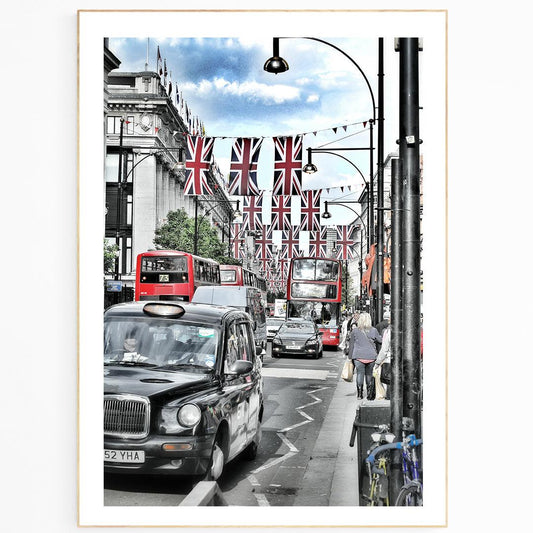 London's Oxford Street | Union Jacks | Diamond Jubilee Queen | Wall Art Photography | Variety Sizes | Magnet or Greeting Card. This beautiful modern print is a great way to add a striking design to your home. It would also make a fantastic gift for a friend or family member. 