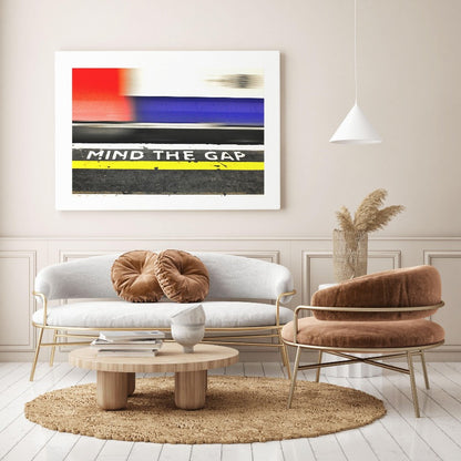 Benefit: Bring the dynamic energy of London cityscapes and landmarks into your home with these vibrant and evocative fine art prints. Featuring subtle color palettes and crystal-clear definition, these photographs capture the energy of the city for you to enjoy every day. 98types